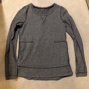 Lululemon Crew Neck Gray Long Sleeve Sz 4